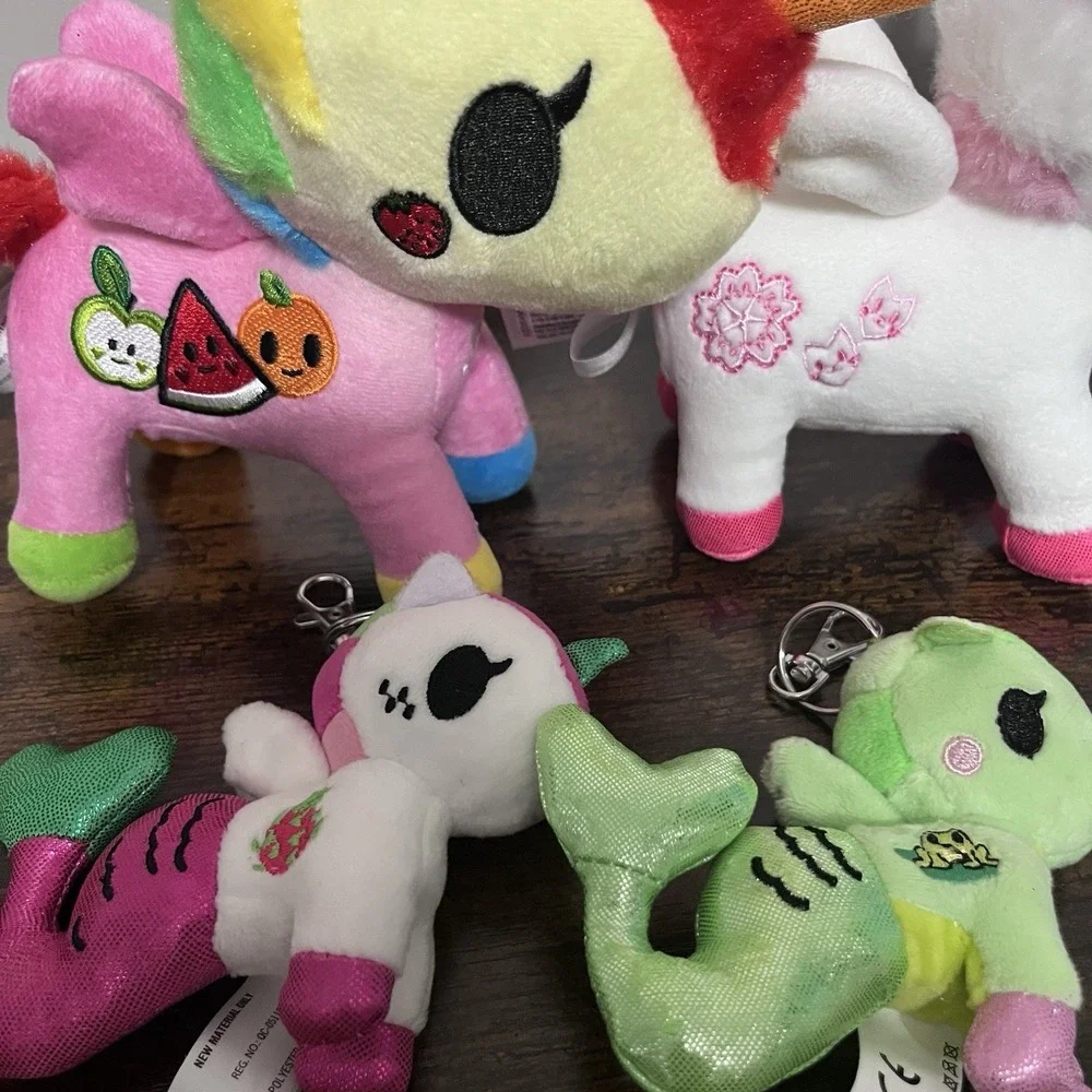 Tokidoki Lot 2 Unicorno Plush 2 Mermicorno Key Chains Fruittina Pitaya Lilypad